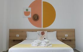 Iris Apartments Ksamil